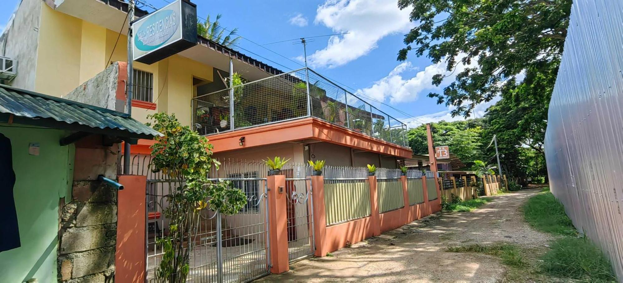Las Residencias Bed And Breakfast Puerto Princesa Exterior foto